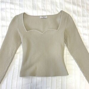 Aritzia Babaton Beige Sculpt Knit Square Neck Long Sleeve XS